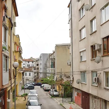 Two-bedroom In Apartamento Varna